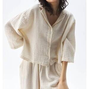 NEW IKIKIZ crinkle collared shirt in white